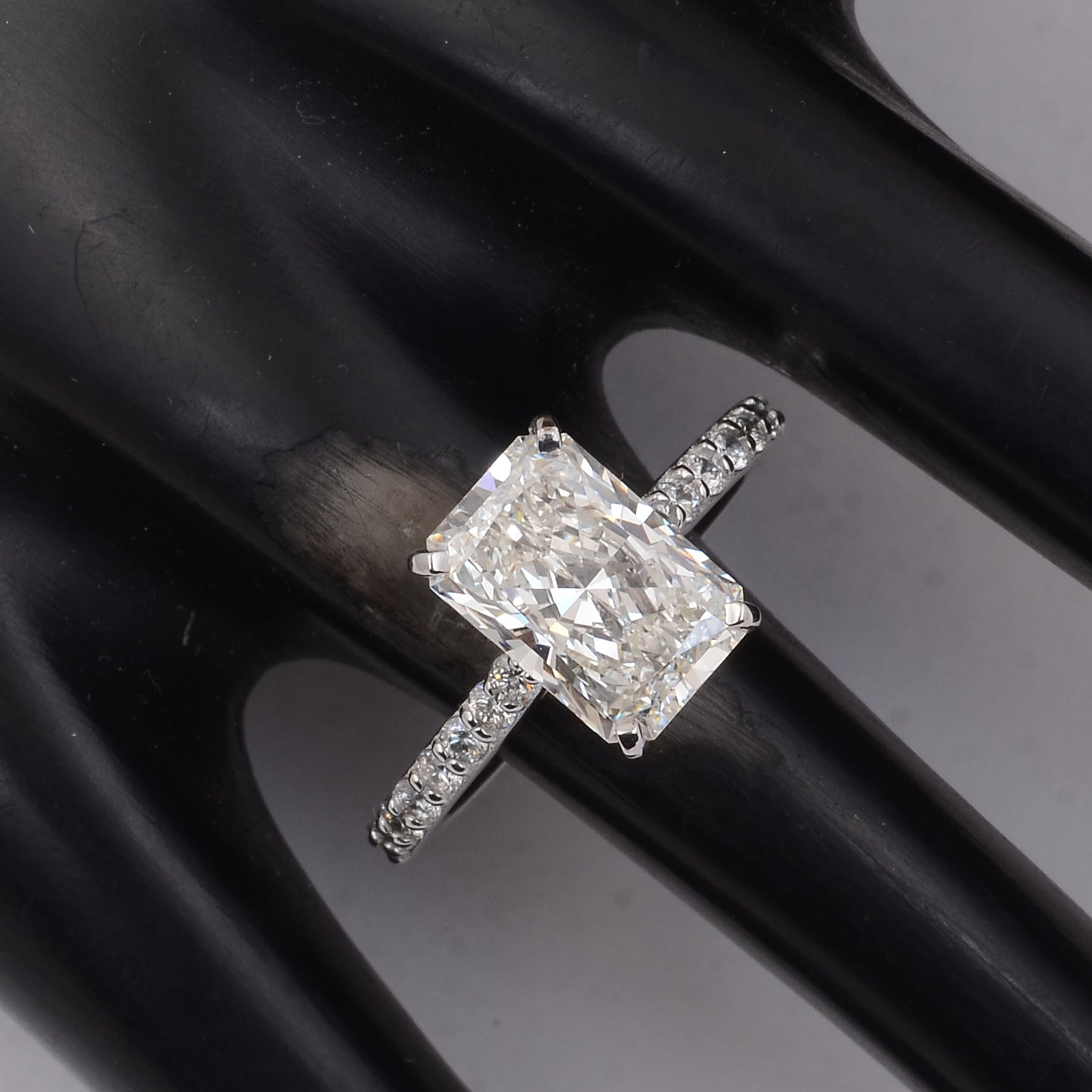 3.48 Carats Lab Grown Diamond 14K Gold Ring