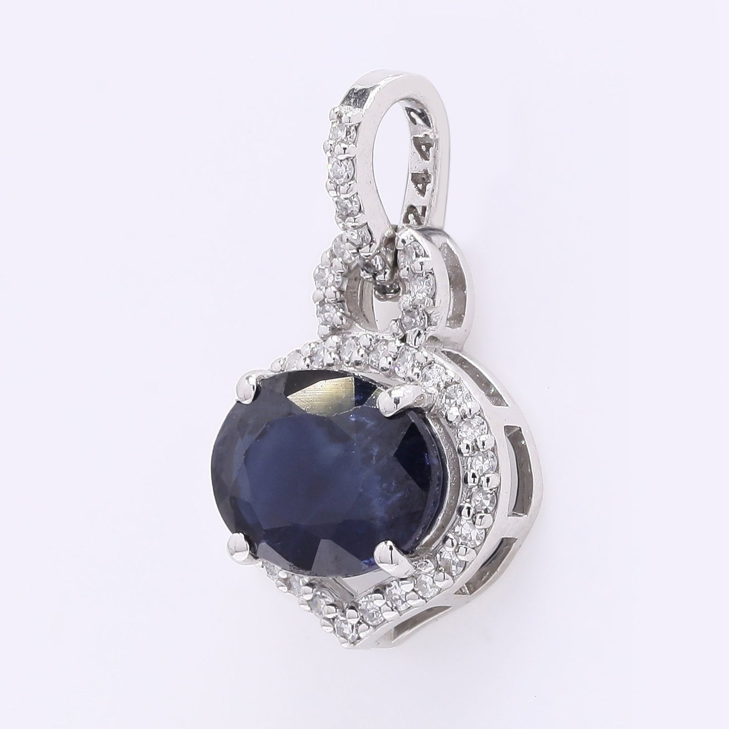 1.65 Ct Oval Mixed Cut Natural Sapphire 950 Platinum Pendant