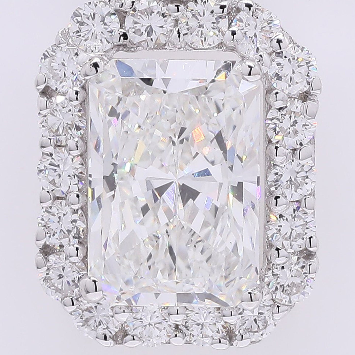 2.43 Carats Lab Grown Diamond 14K Gold Pendant