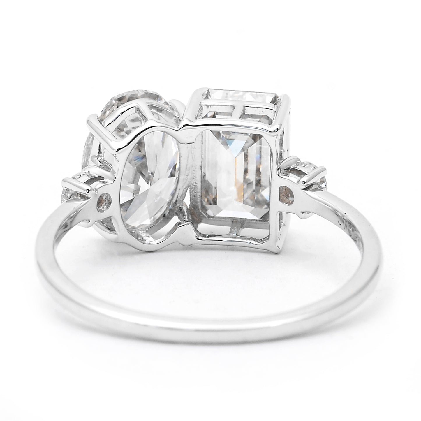 3.56 Carats Lab Grown Diamond 14K Gold Ring