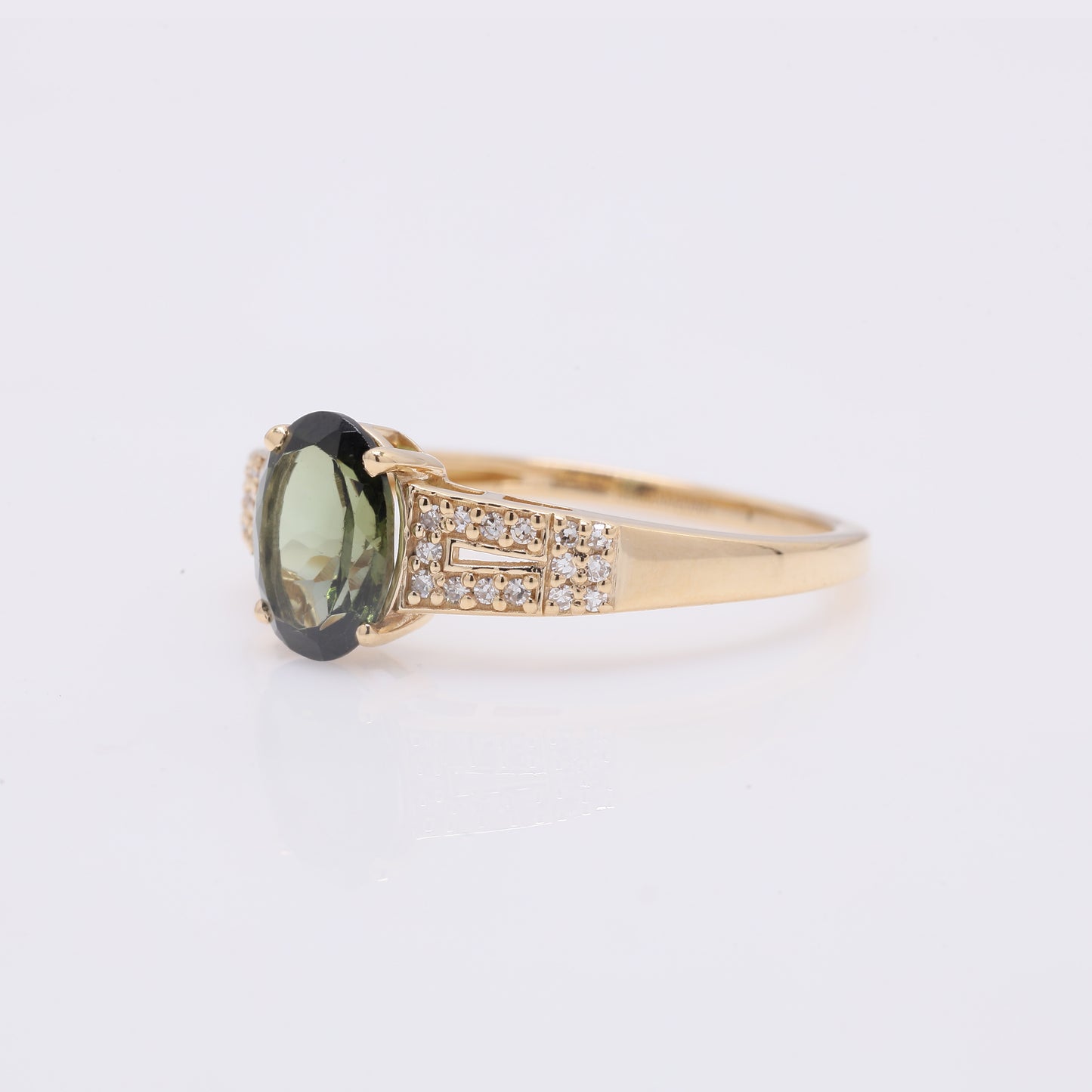 1.23 Ct Oval Mixed Cut Natural Green Tourmaline 14K Gold Ring