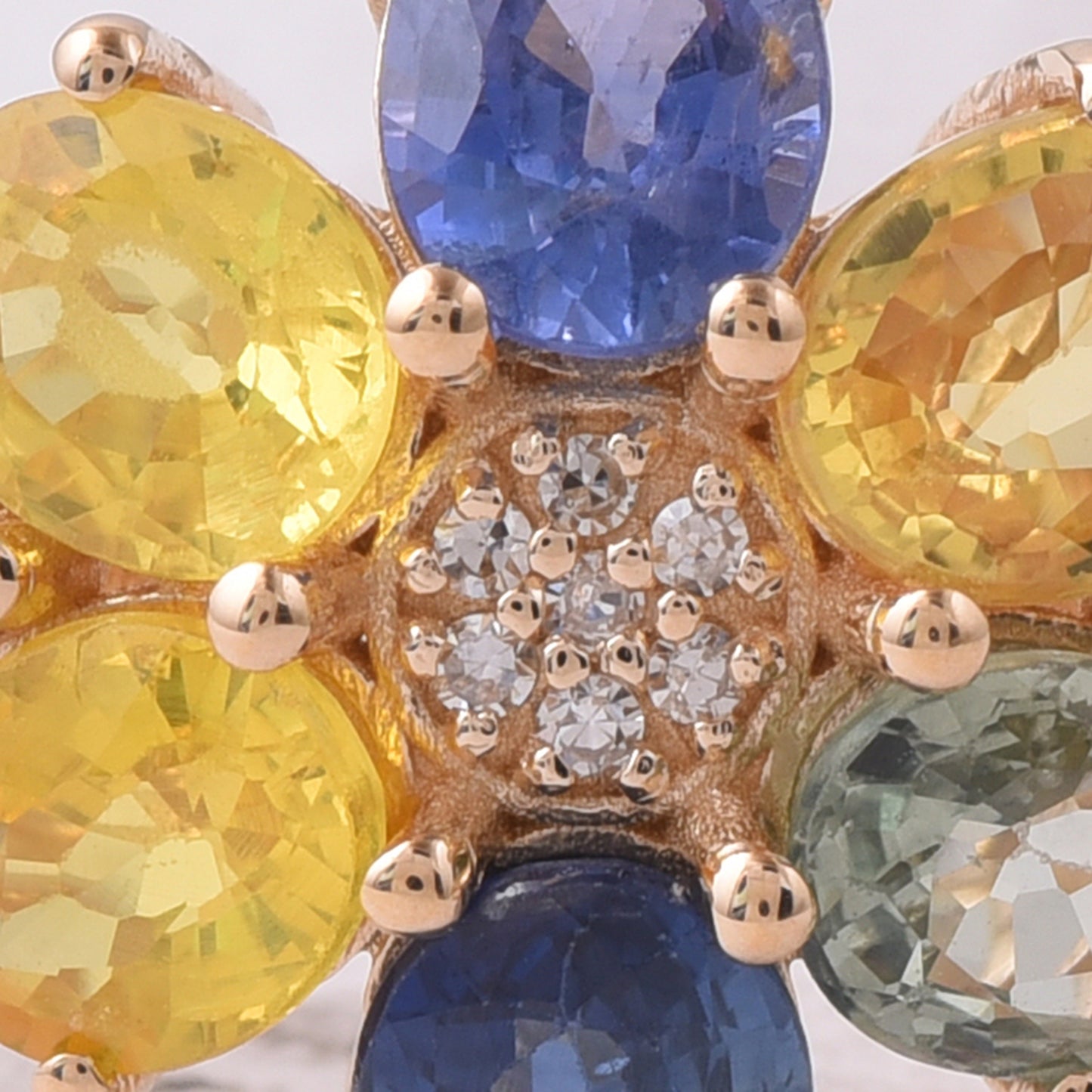 2.71 Ct Oval Natural Multi-Coloured Sapphire 14K Gold Ring