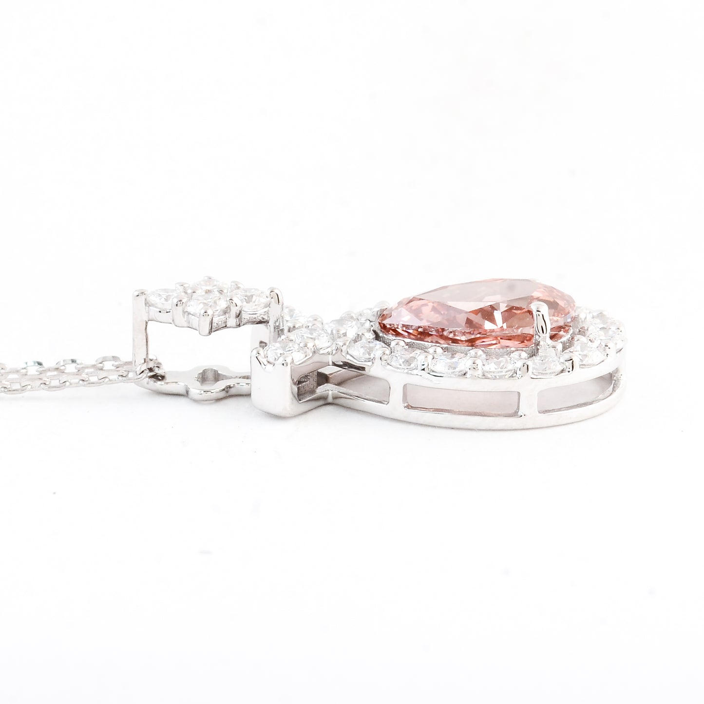 1.56 Carats Pink Lab Grown Diamond 14K Gold Pendant