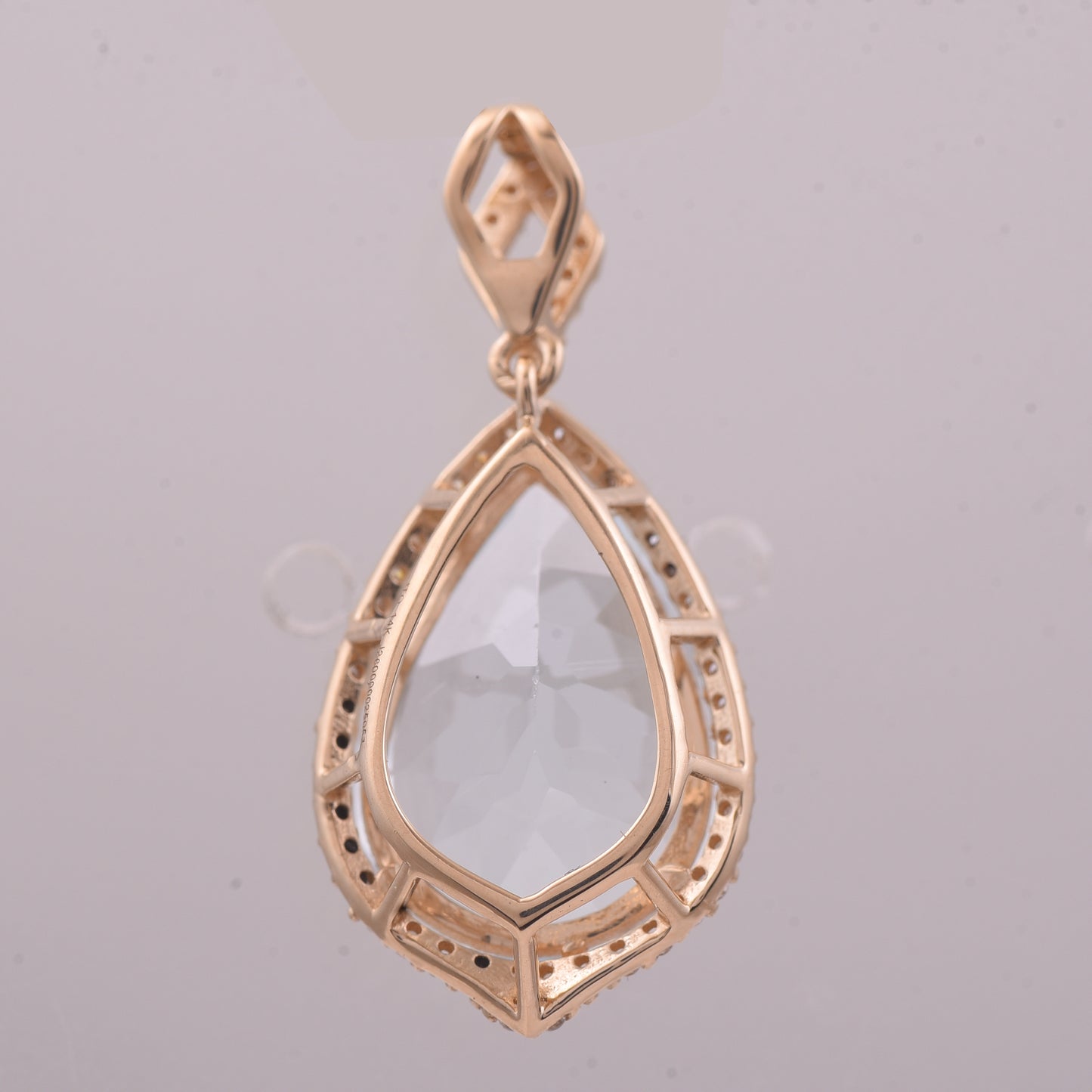 4.88 Ct Pear Mixed Cut Natural Aquamarine 14K Gold Pendant