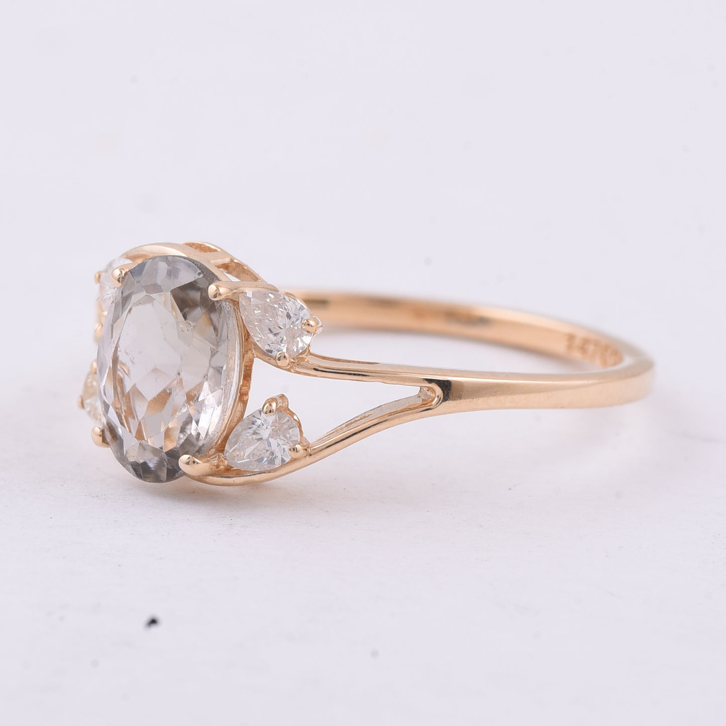 1.35 Ct Oval Natural Tourmaline 14K Gold Ring