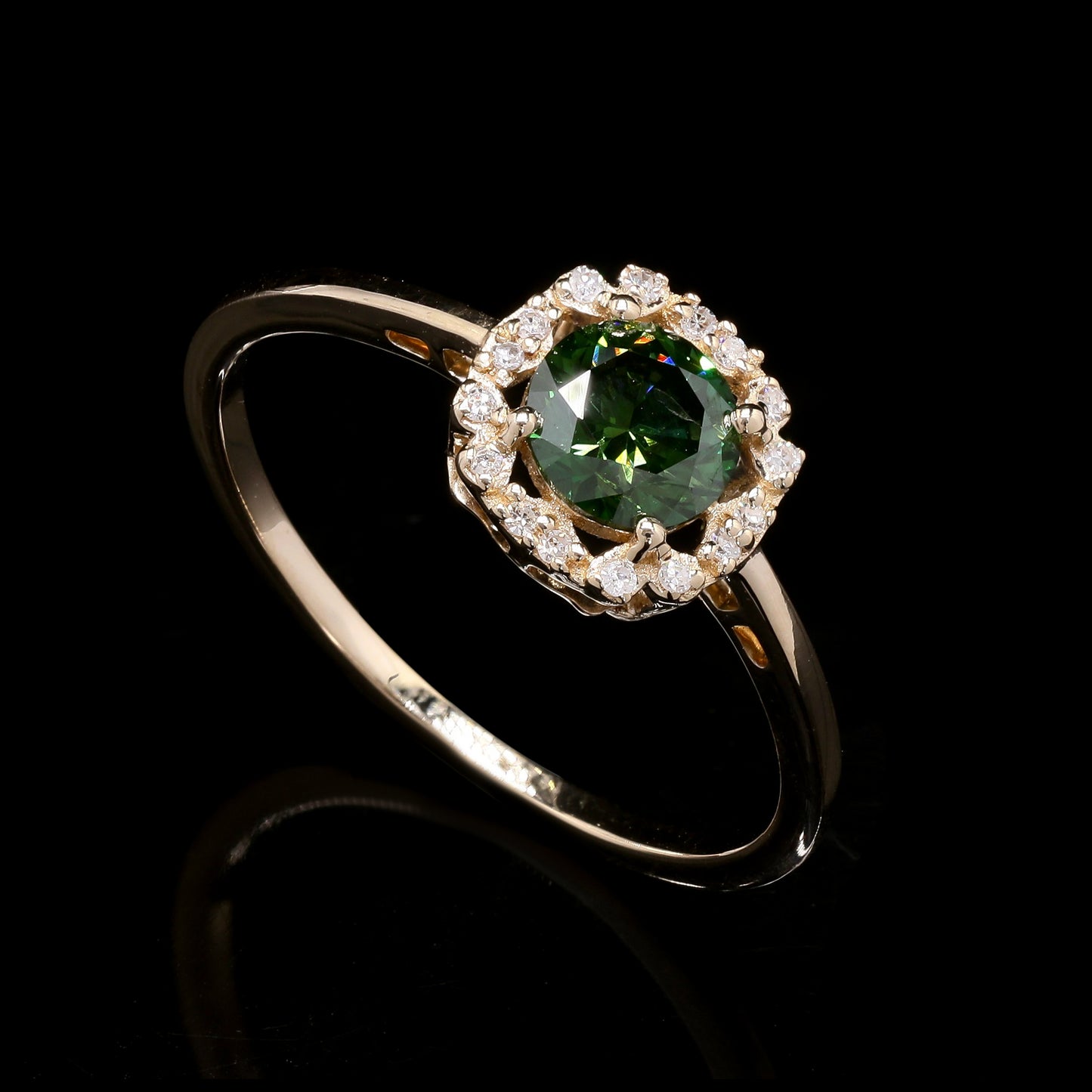 0.65 Ct Round Green Diamond 14K Gold Ring