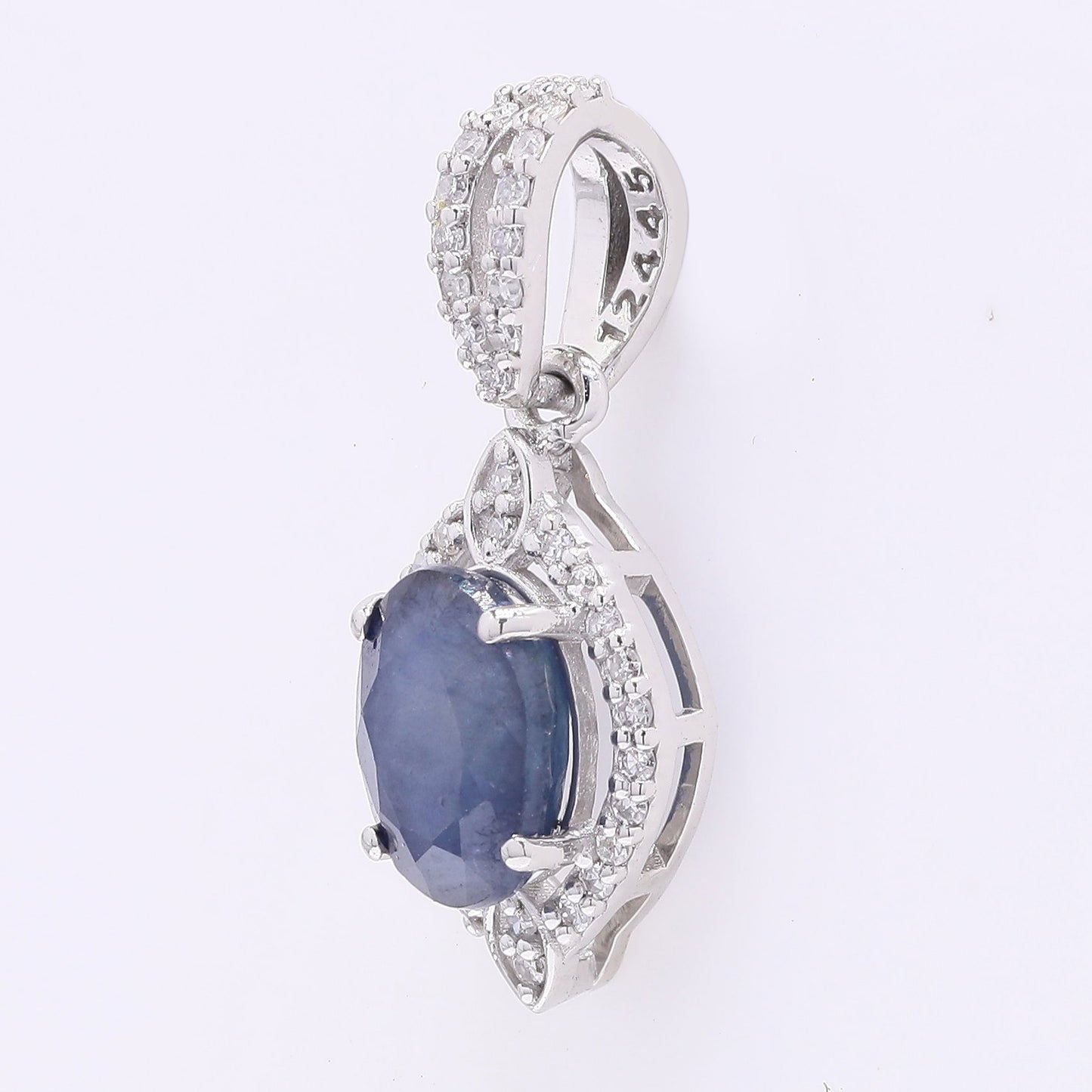 1.63 Ct Oval Mixed Cut Natural Sapphire 950 Platinum Pendant