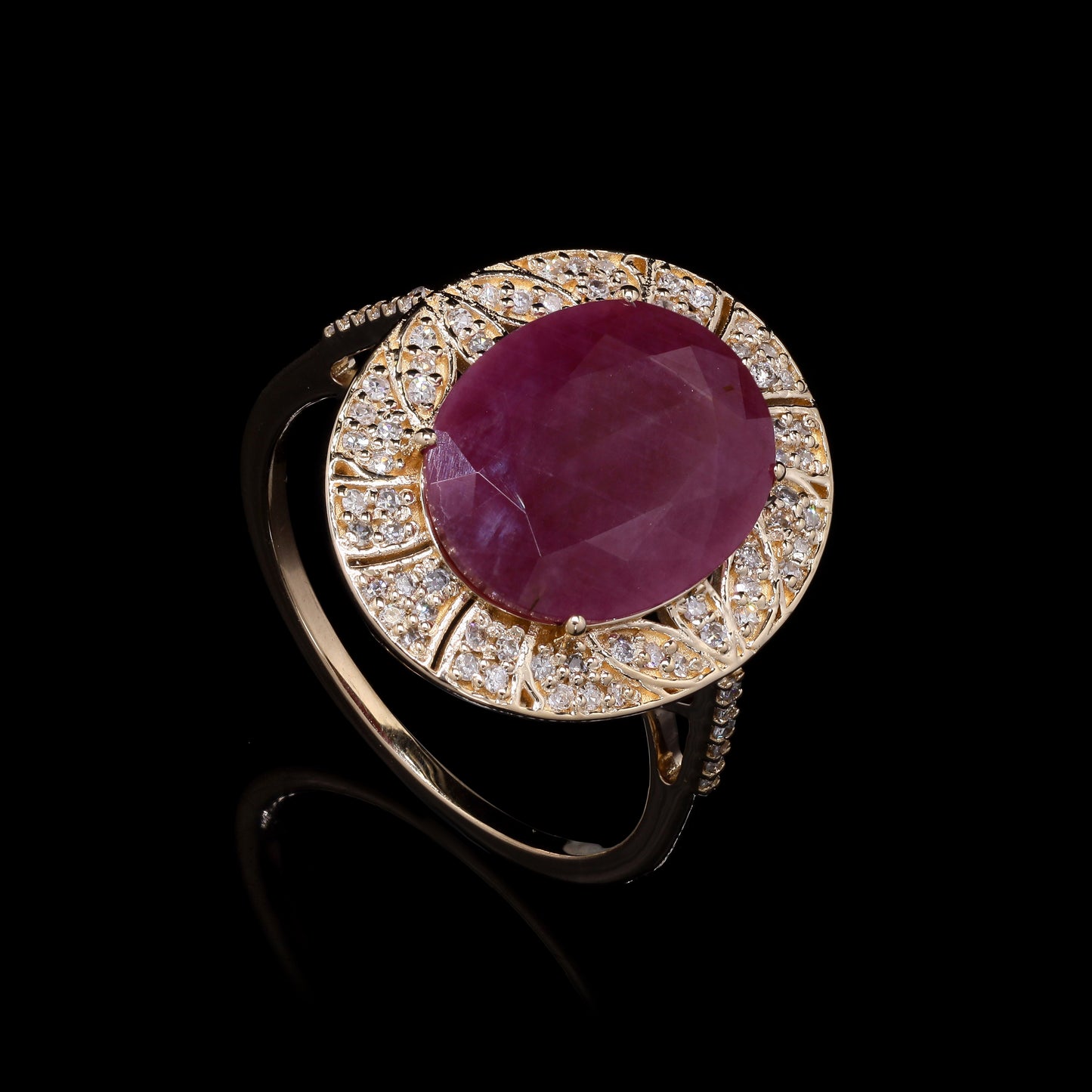 4.55 Ct Oval Mixed Cut Natural Ruby 14K Gold Ring