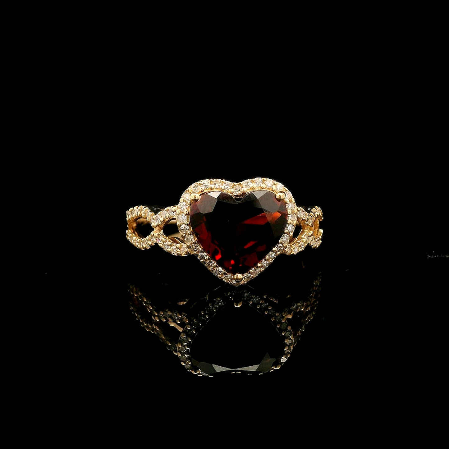 2.21 Ct Heart Mixed Cut Natural Garnet 14K Gold Ring