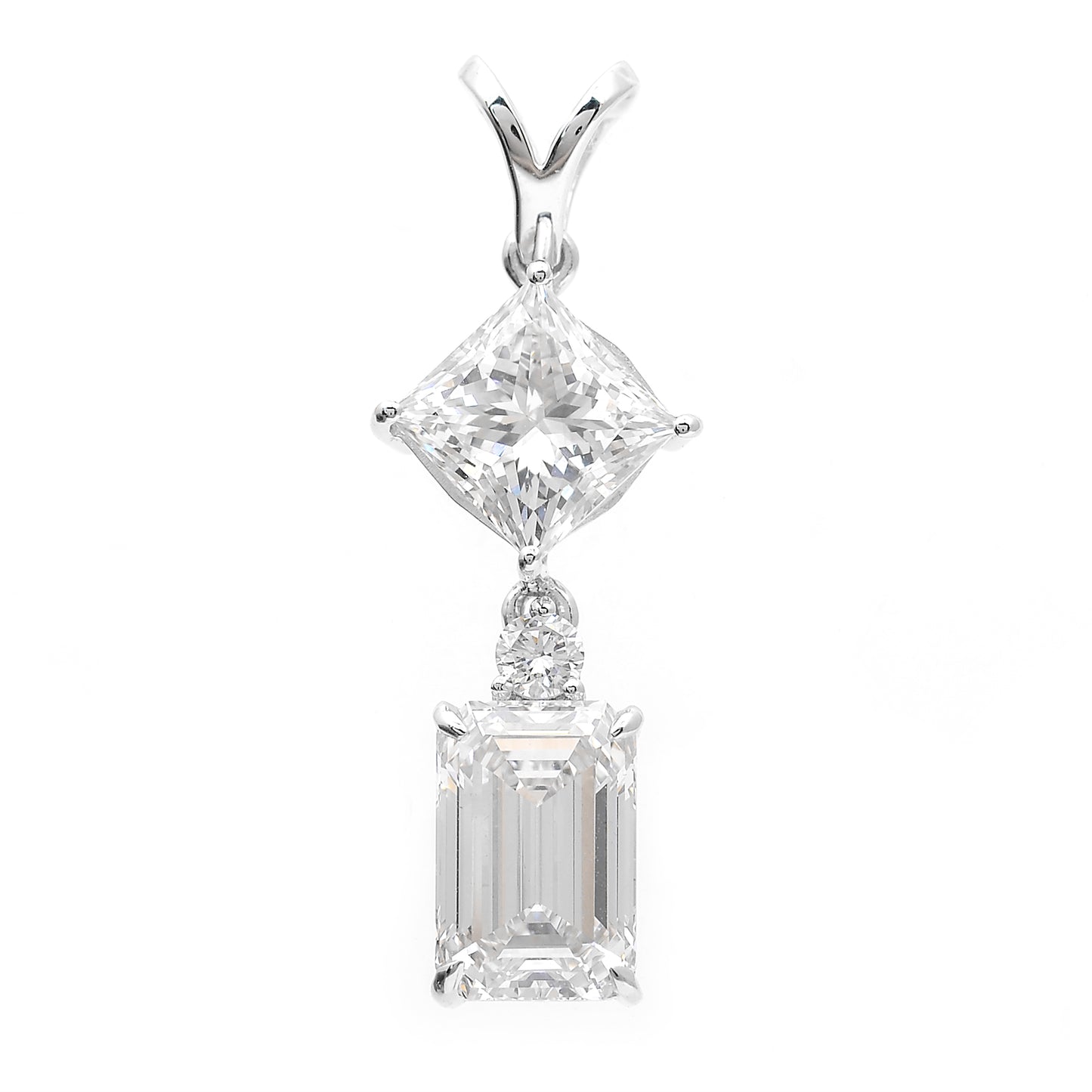 3.60 Carats Lab Grown Diamond 14K Gold Pendant