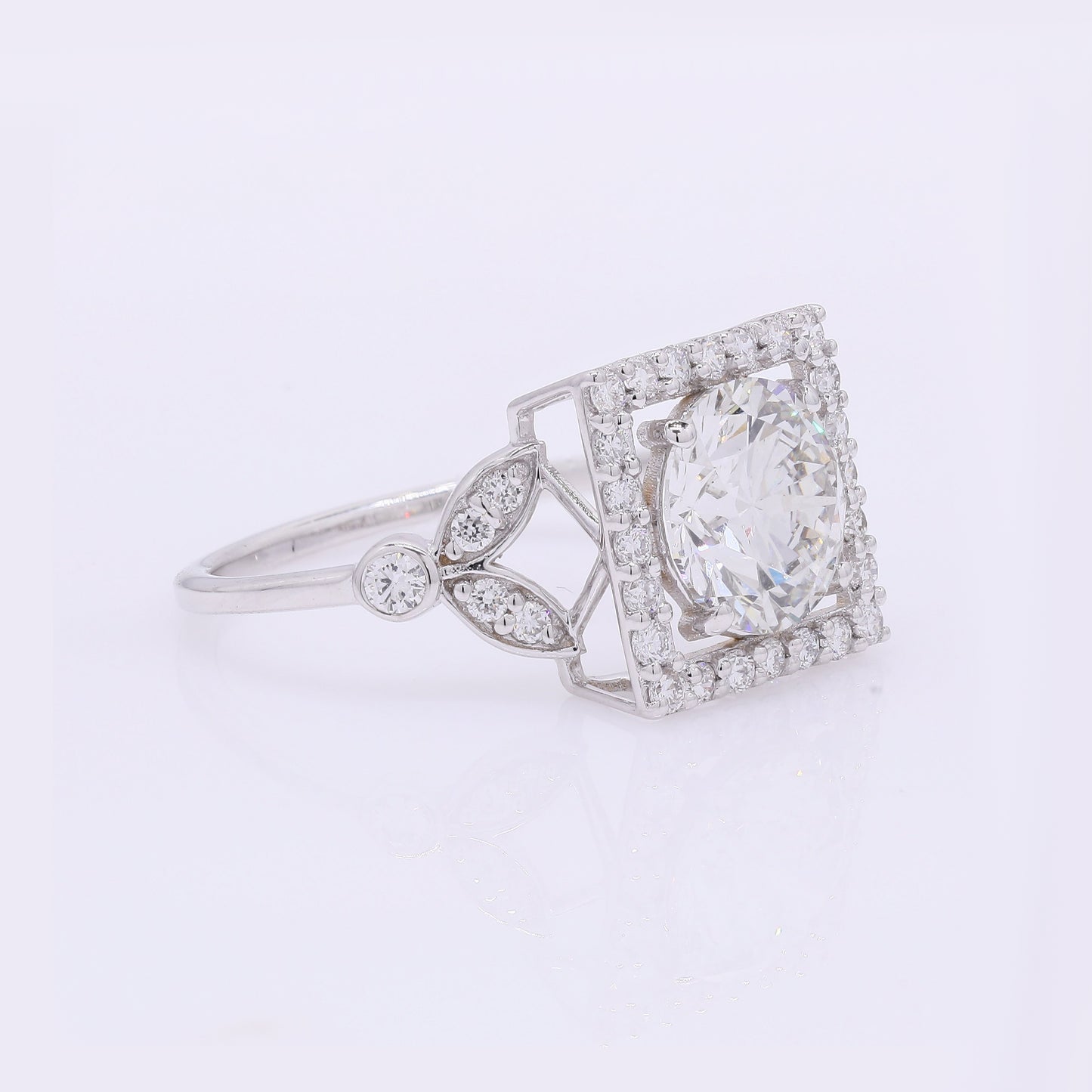 2.51 Carats Lab Grown Diamond 14K Gold Ring