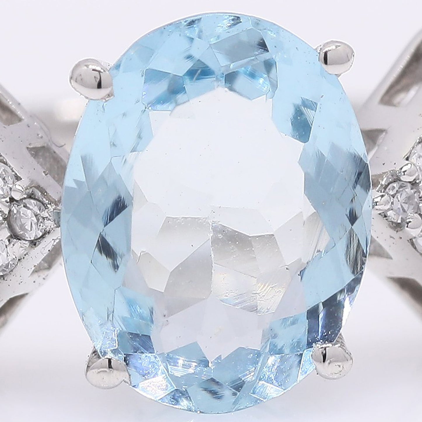 1.41 Ct Oval Mixed Cut Natural Aquamarine 950 Platinum Ring