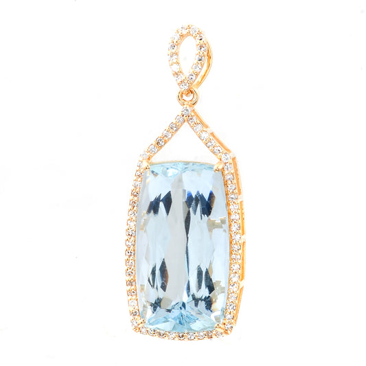 7.61 Ct Cushion Natural Aquamarine 14K Gold Pendant