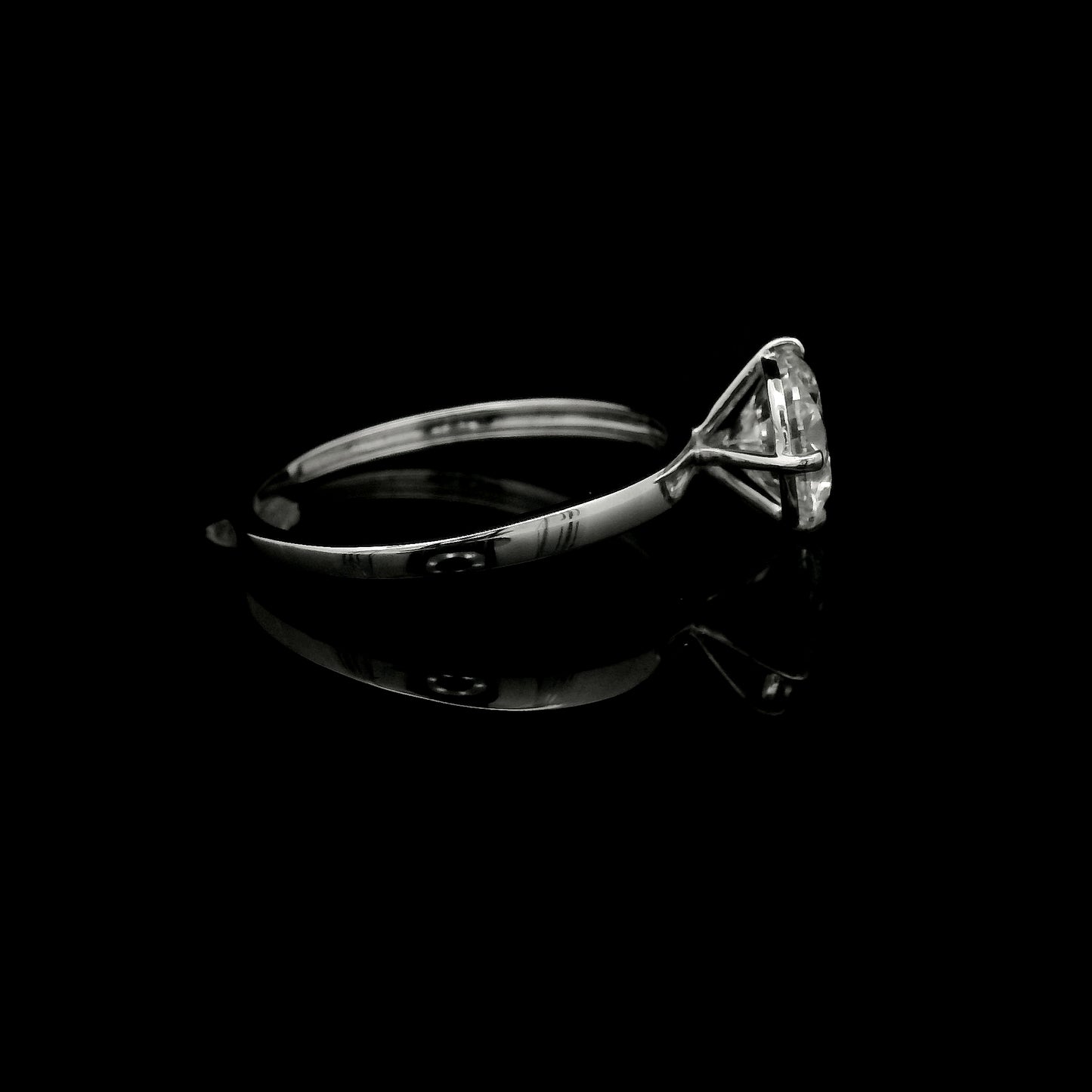 1.50 Ct Round Lab Grown Diamond 14K Gold Ring