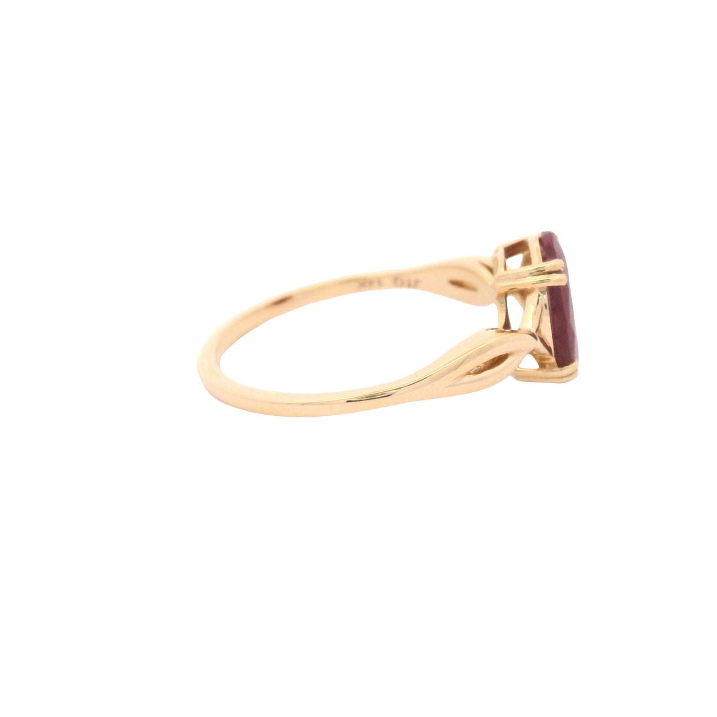 1.50 Ct Oval Ruby 14K Gold Ring