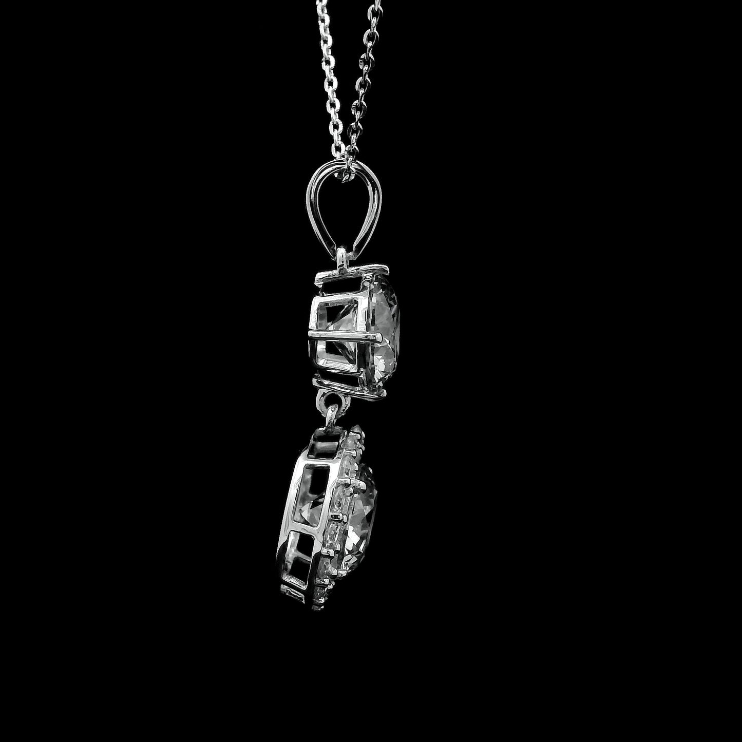 3.55 Carats Lab Grown Diamond 14K Gold Pendant
