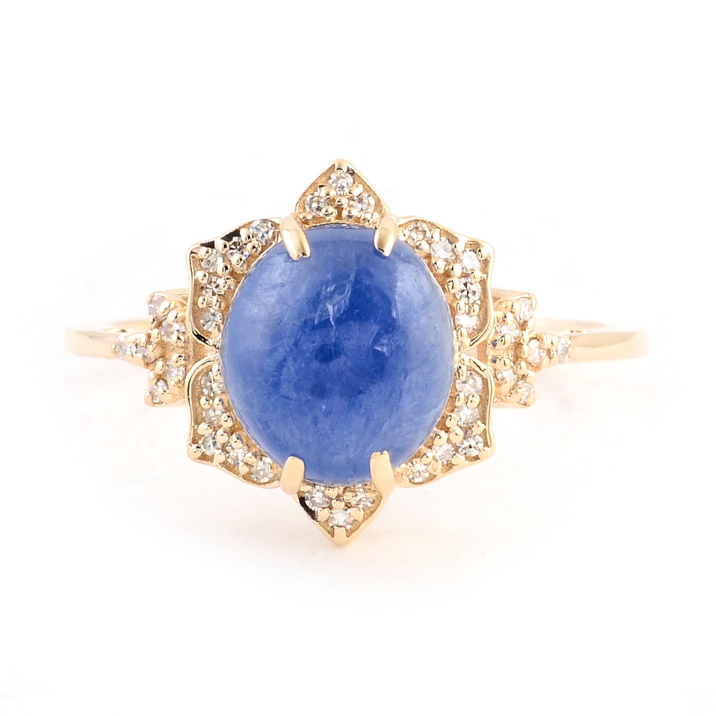 3.47 Ct Oval Cabochon Natural Corunum Sapphire 14K Gold Ring