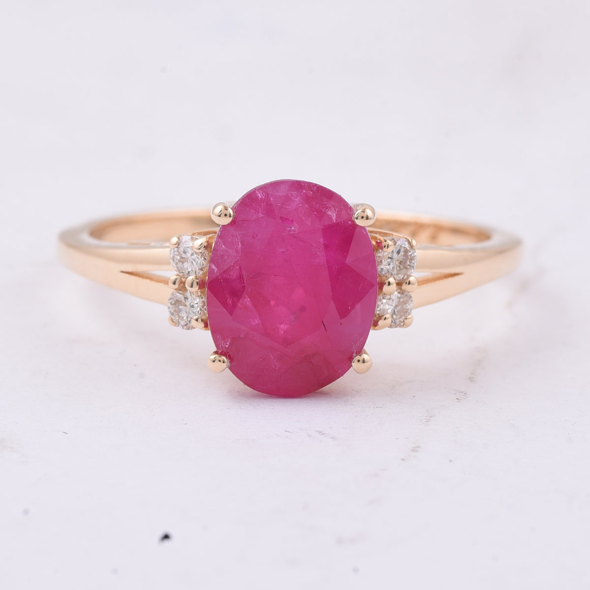 2.62 Ct Oval Natural Ruby 14K Gold Ring