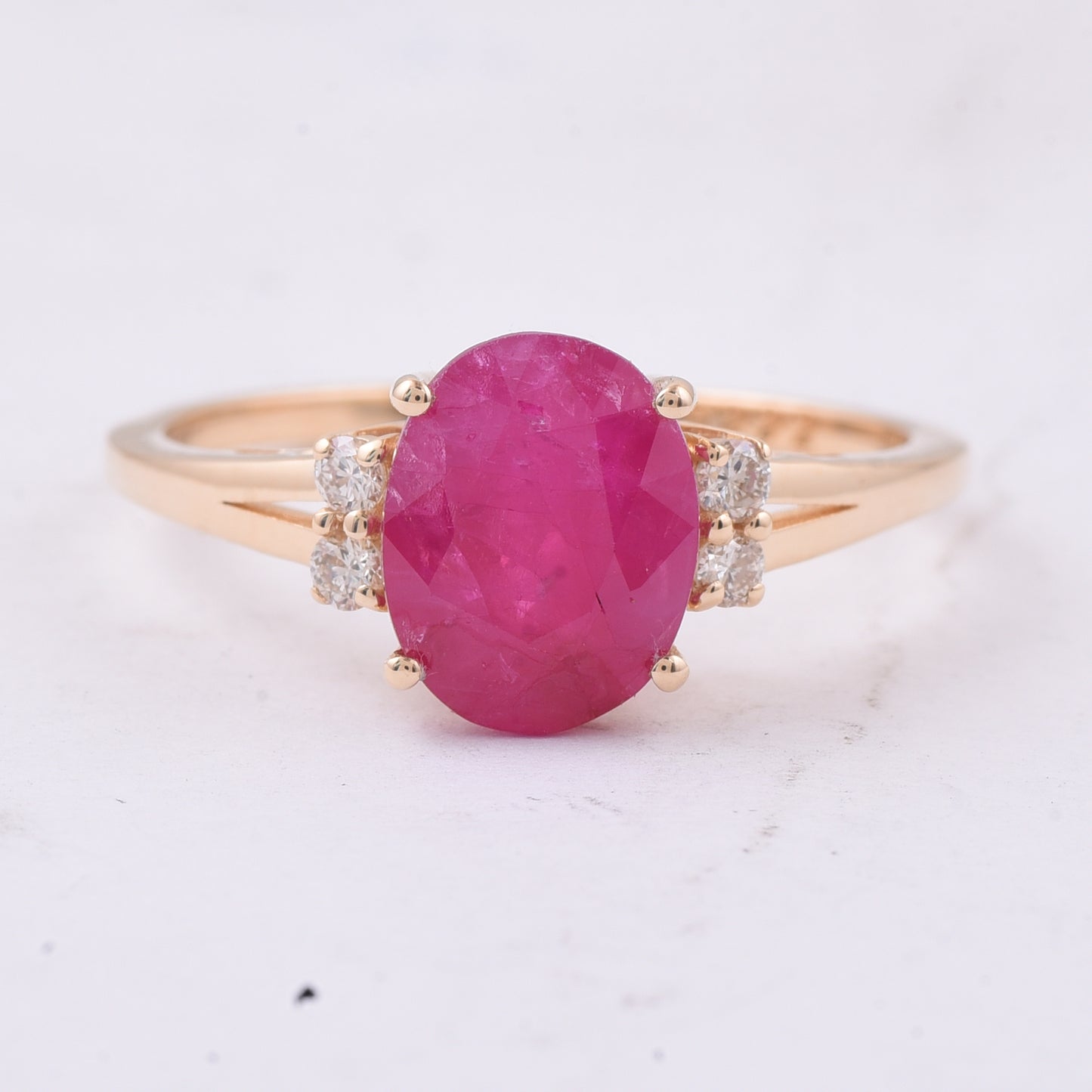 2.62 Ct Oval Natural Ruby 14K Gold Ring