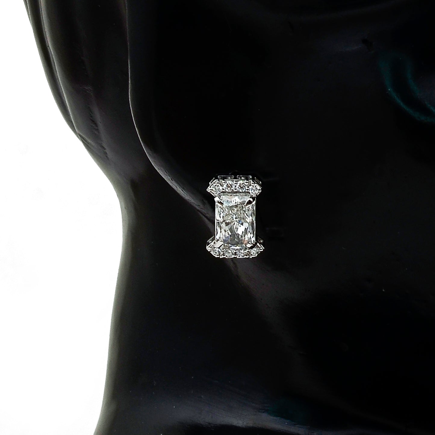 4.33 Carats Lab Grown Diamond 14K Gold Earrings
