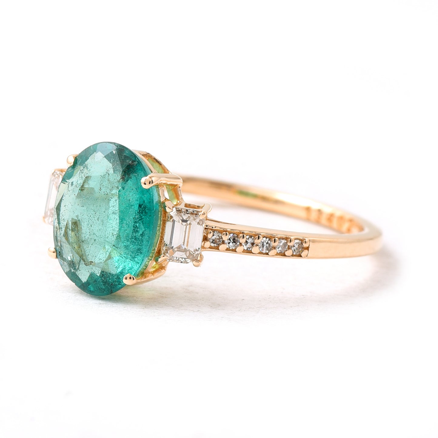 1.77 Ct Oval Emerald 14K Gold Ring