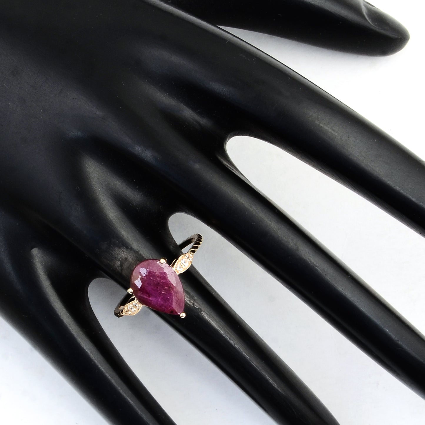 2.71 Ct Pear Ruby 14K Gold Ring