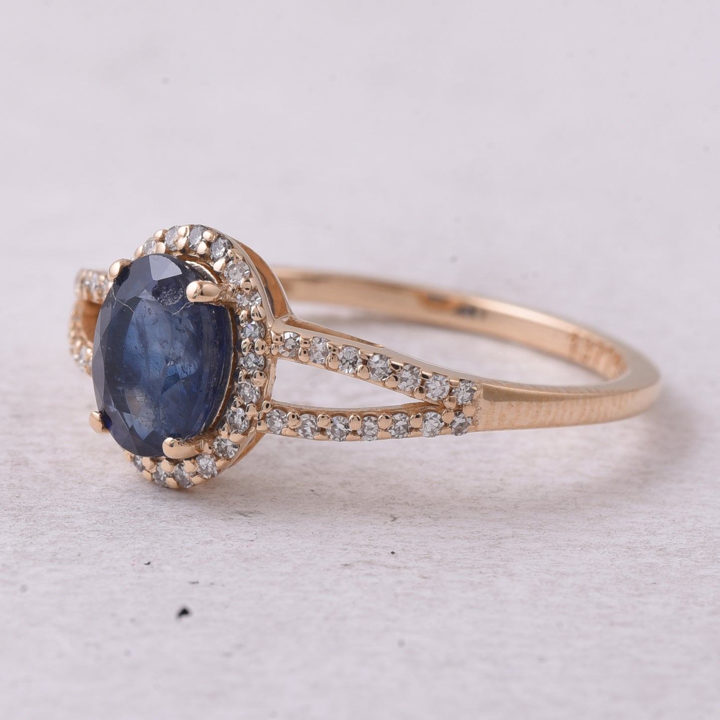1.38 Ct Oval Mixed Cut Natural Sapphire 14K Gold Ring