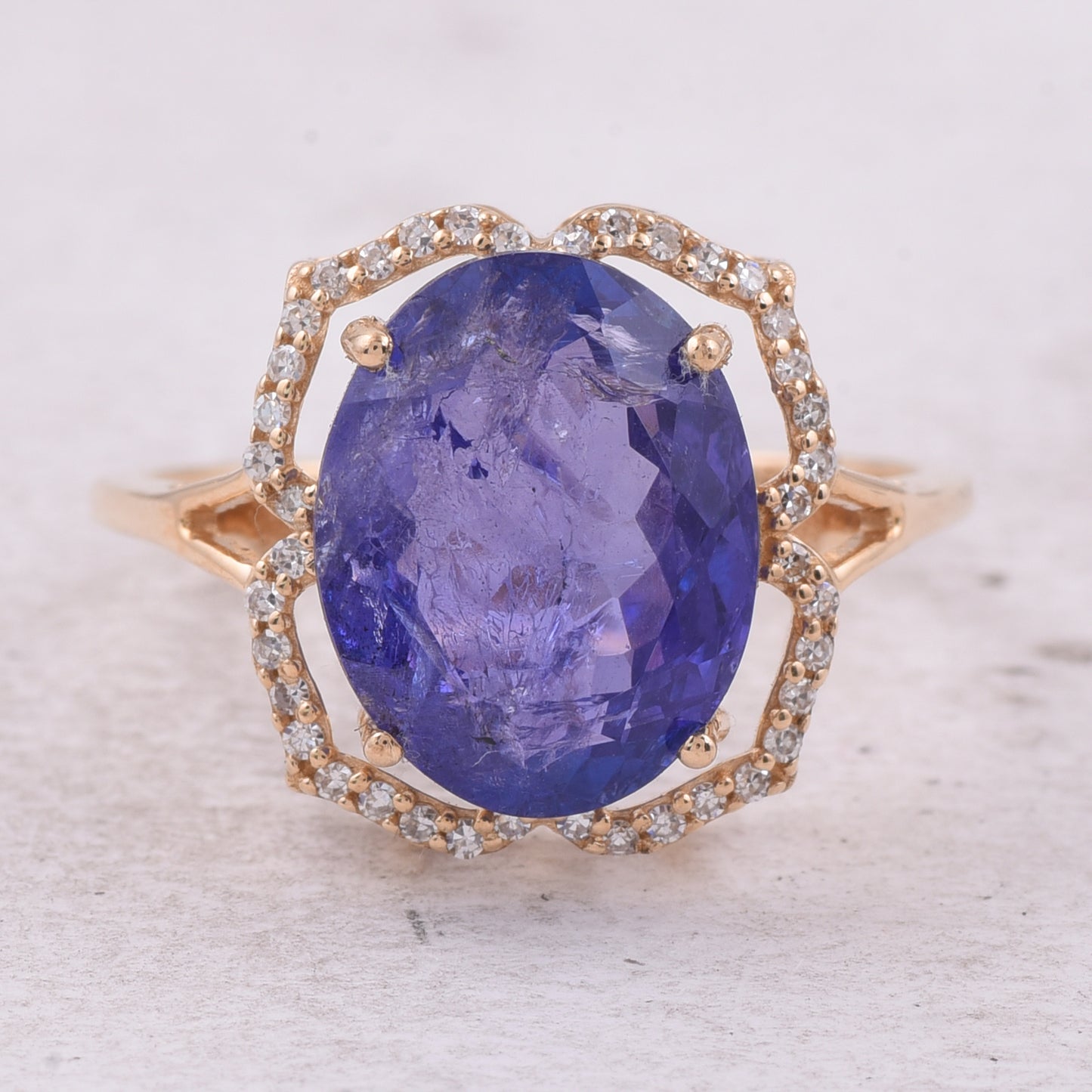 5.66 Ct Oval Natural Tanzanite 14K Gold Ring