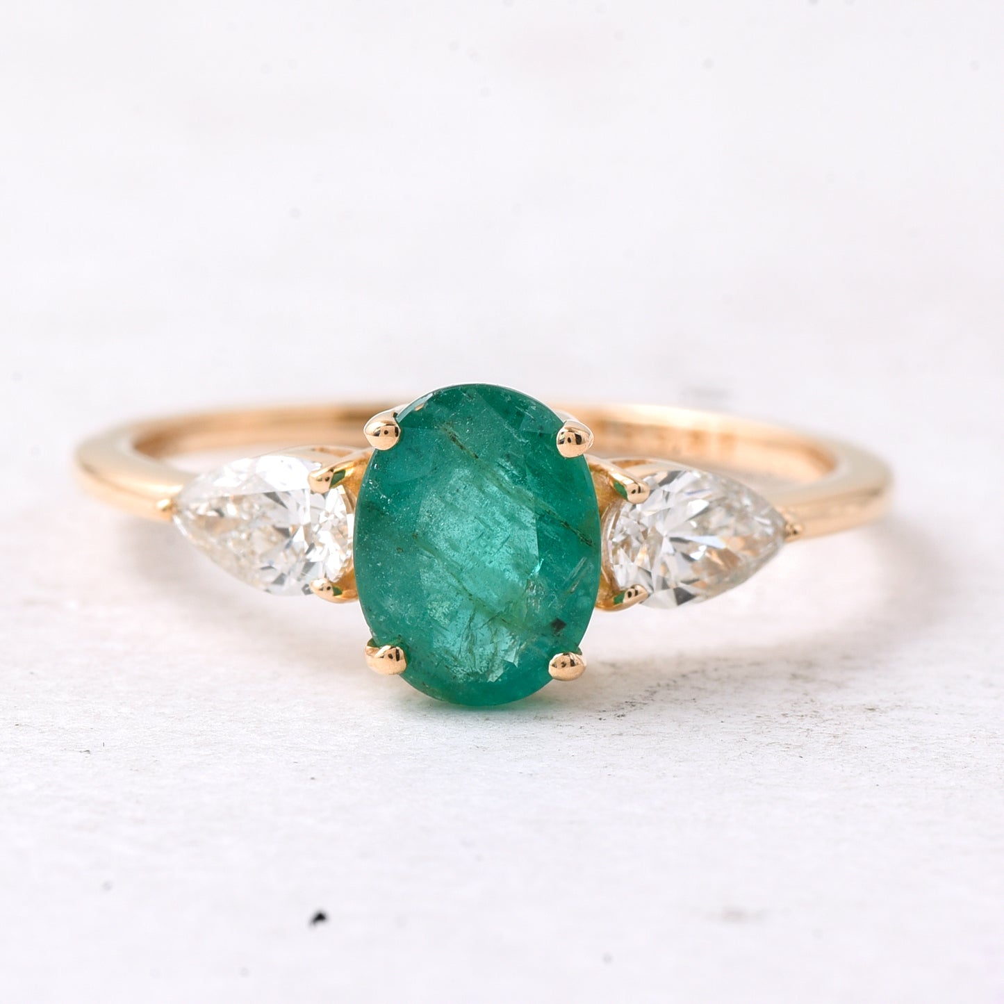 1.51 Ct Oval Mixed Cut Natural Emerald 14K Gold Ring