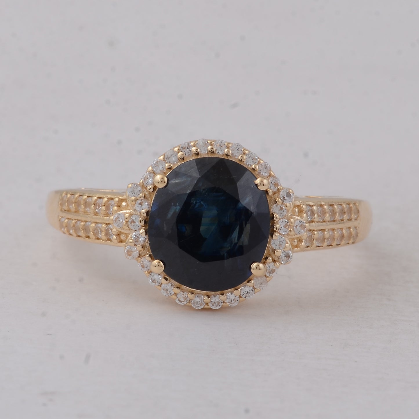 2.53 Ct Oval Sapphire 9K Gold Ring