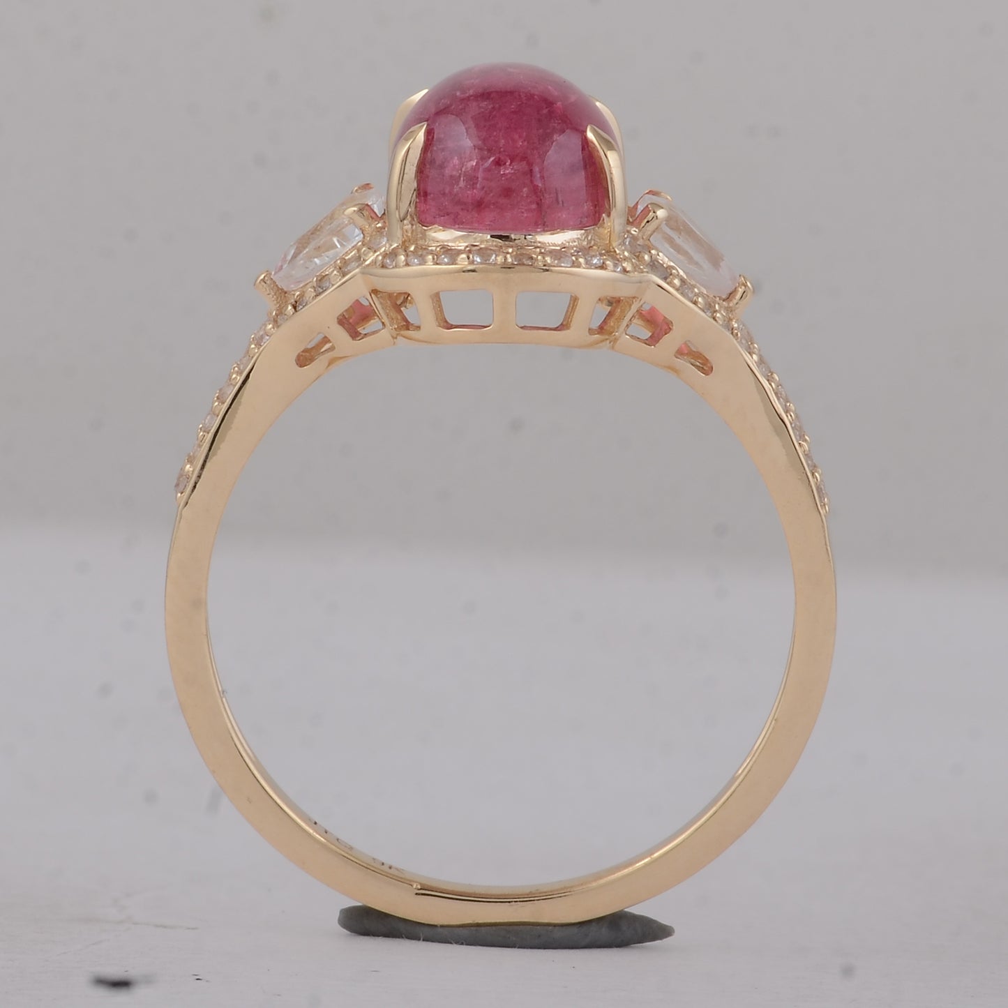 3.21 Ct Oval Tourmaline 9K Gold Ring