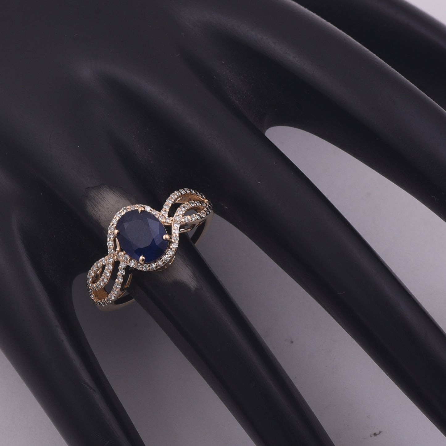 2.04 Ct Oval Mixed Cut Natural Sapphire 14K Gold Ring