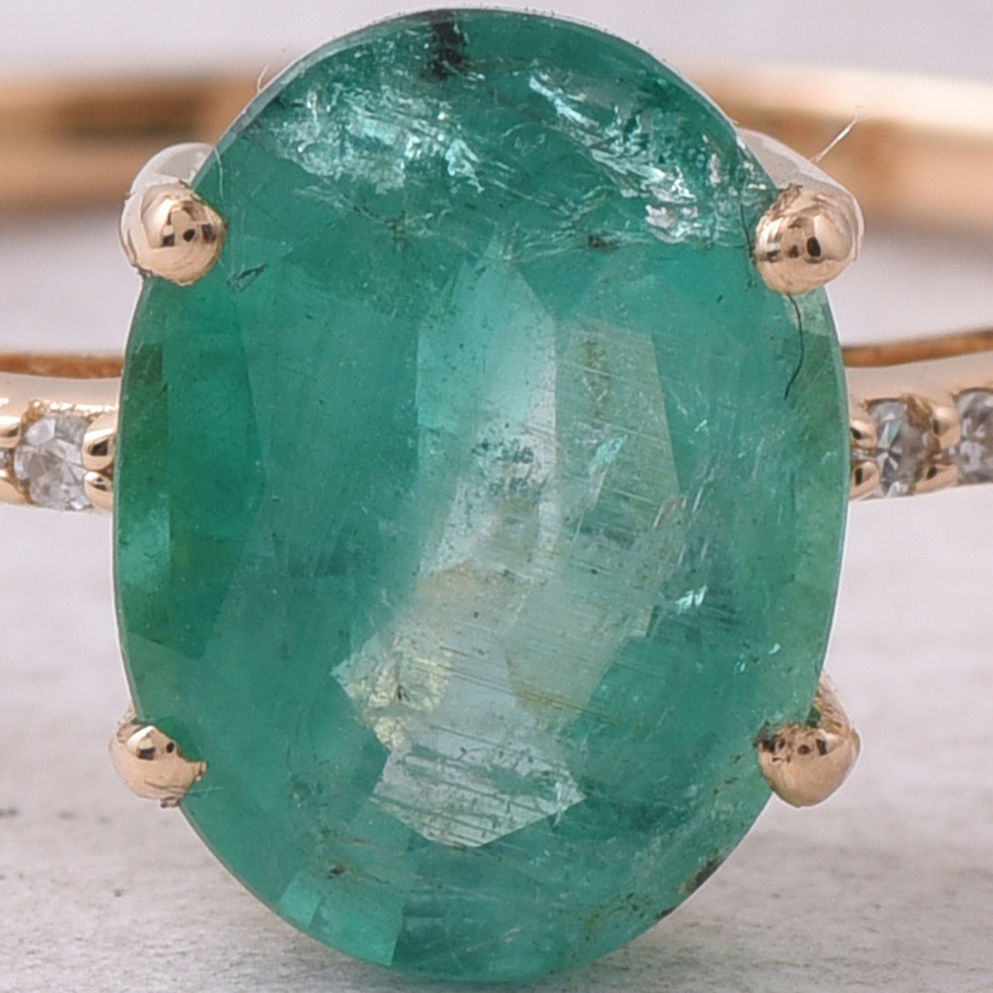 1.69 Ct Oval Natural Emerald 14K Gold Ring