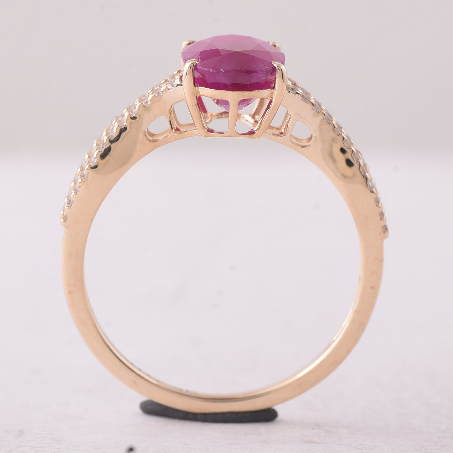 2.34 Ct Oval Ruby 9K Gold Ring
