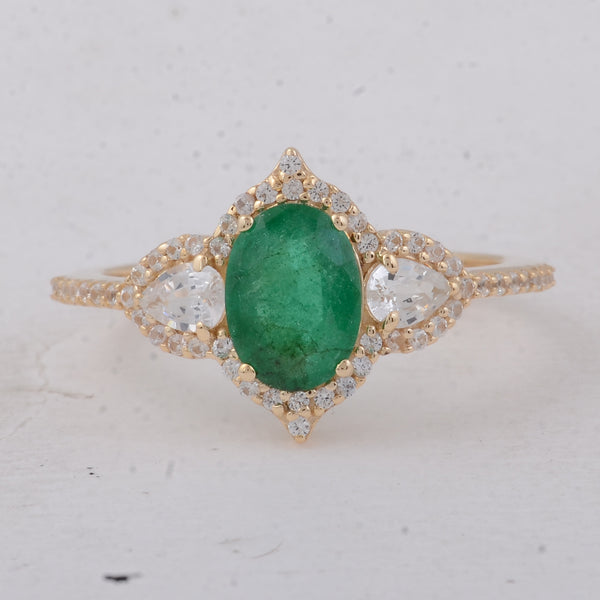 1.58 Ct Oval Emerald 9K Gold Ring