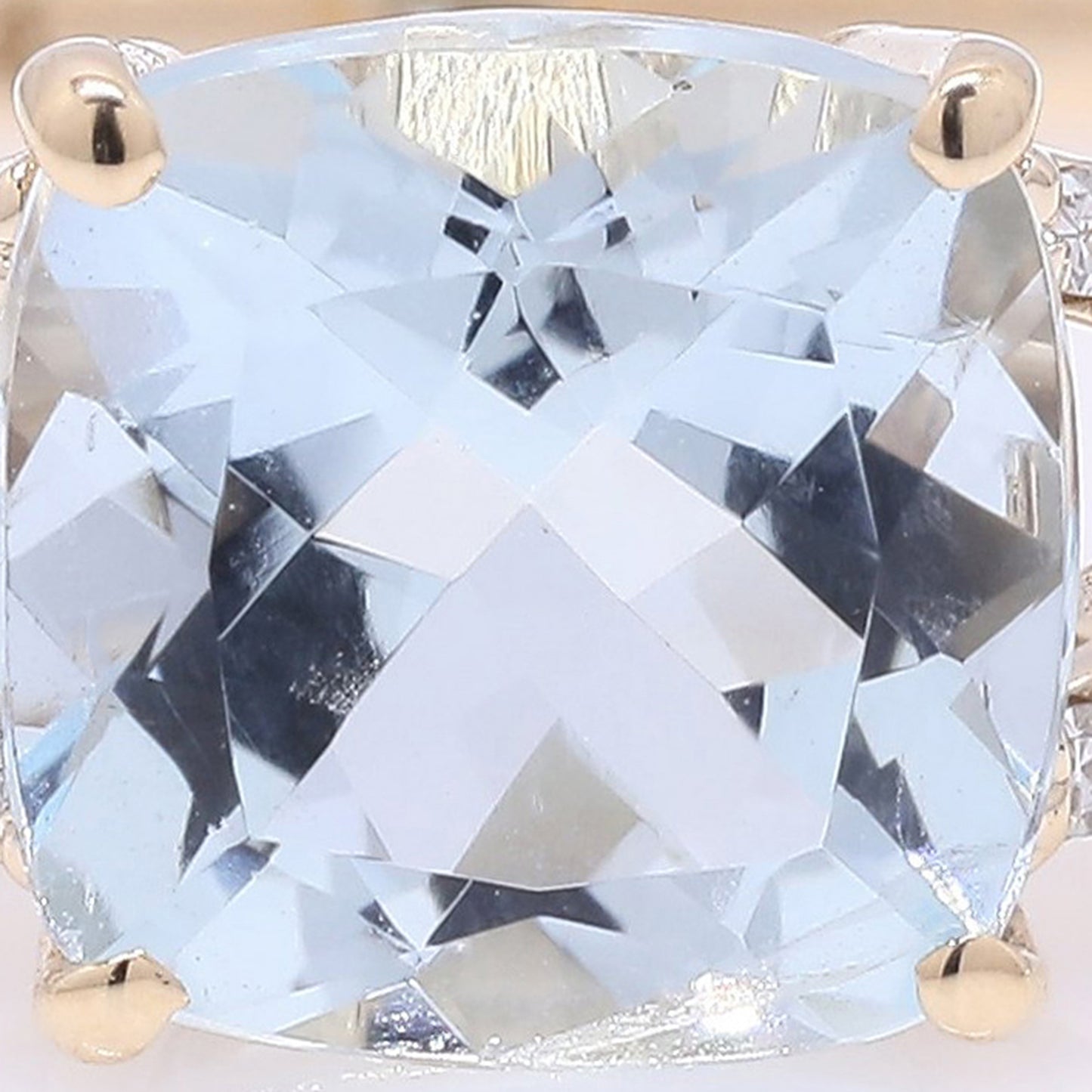 1.60 Ct Cushion Mixed Cut Natural Aquamarine 14K Gold Ring