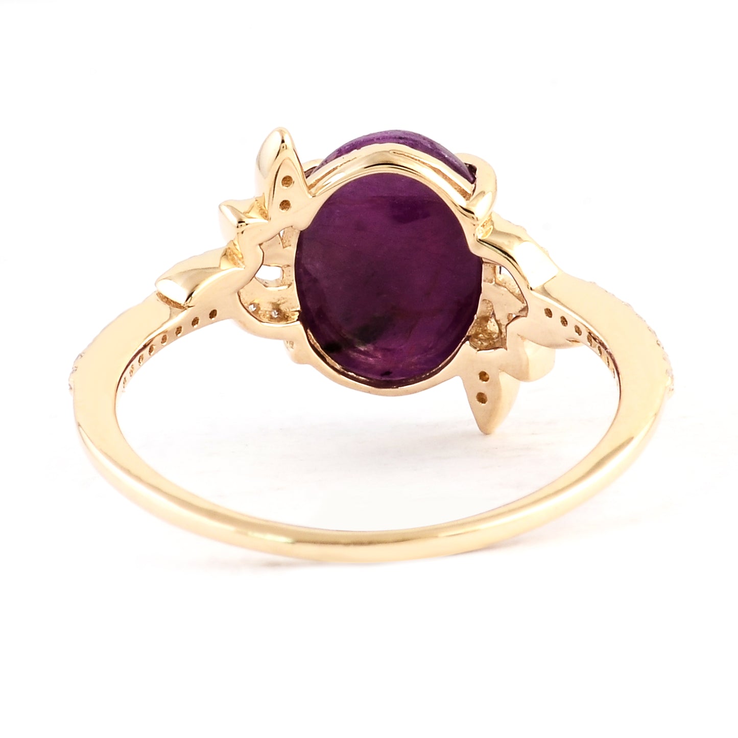 3.81 Ct Oval Cabochon Natural Corundum Ruby 14K Gold Ring