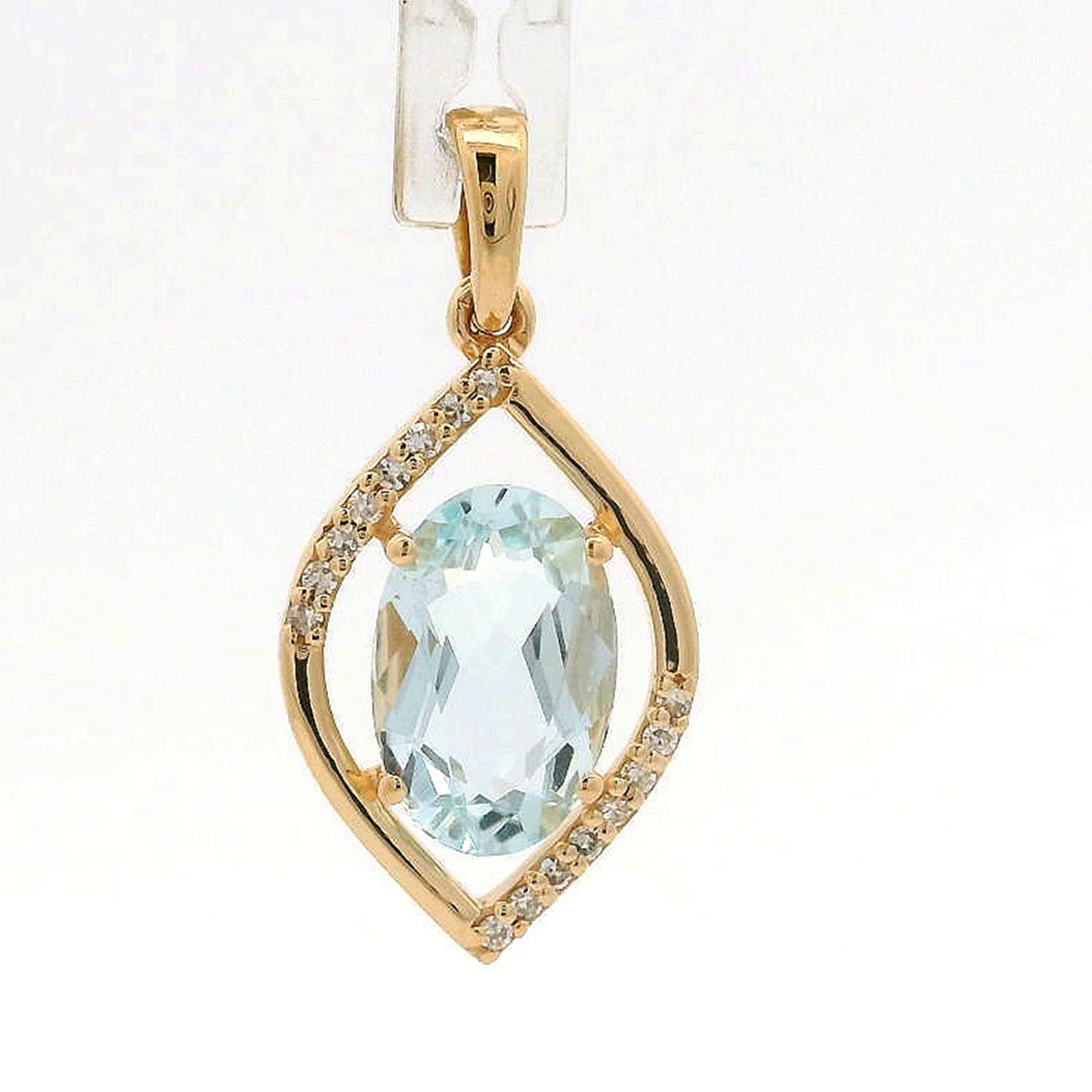 1.15 Ct Oval Aquamarine 14K Gold Pendant