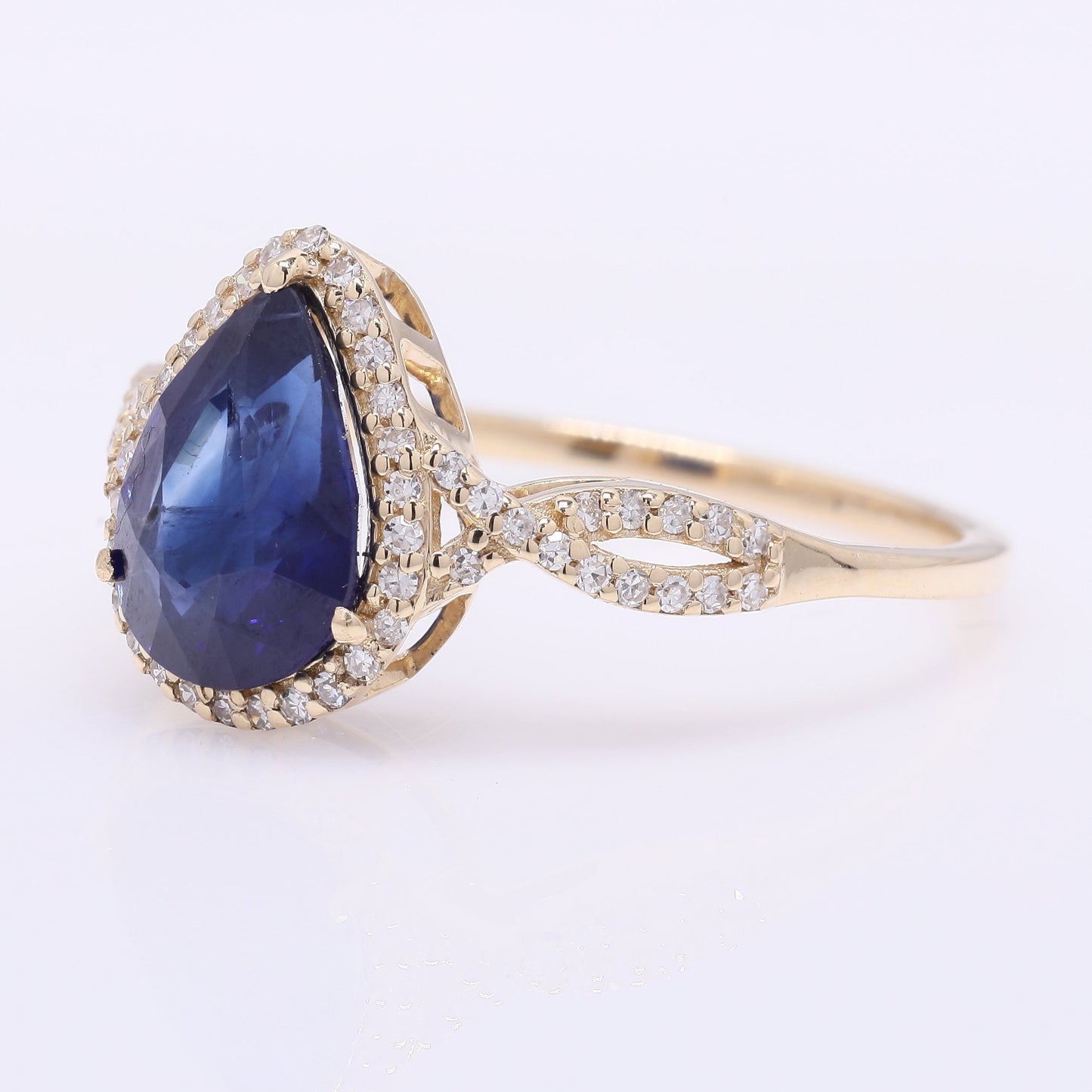 2.36 Ct Pear Mixed Cut Natural Sapphire 14K Gold Ring