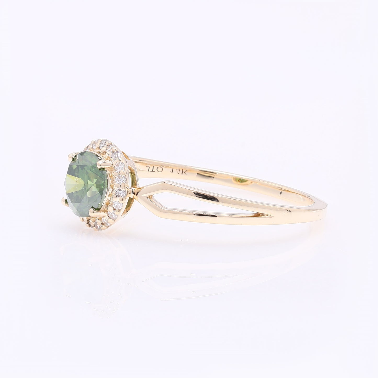 0.66 Ct Round Green Diamond 14K Gold Ring
