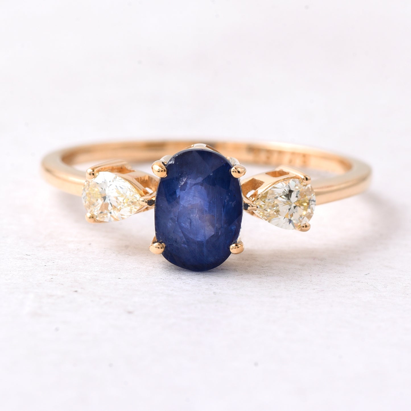 1.73 Ct Oval Mixed Cut Natural Sapphire 14K Gold Ring