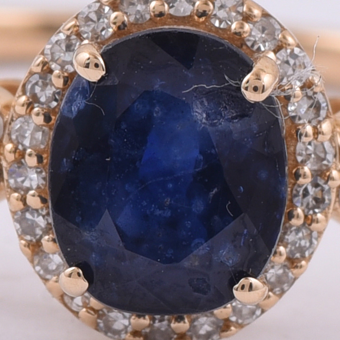 1.46 Ct Oval Natural Sapphire 14K Gold Ring