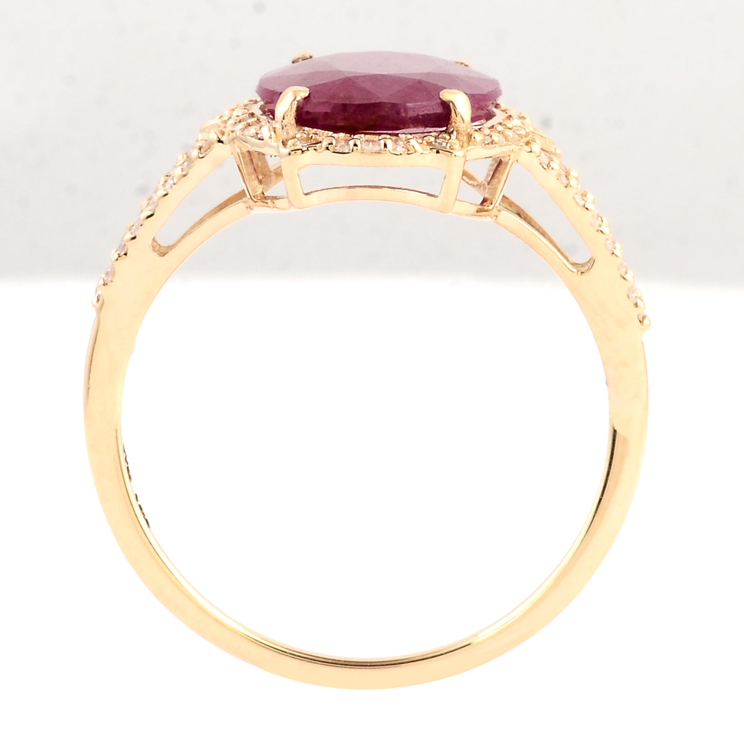 3.27 Ct Oval Mixed Cut Natural Corundum Ruby 14K Gold Ring