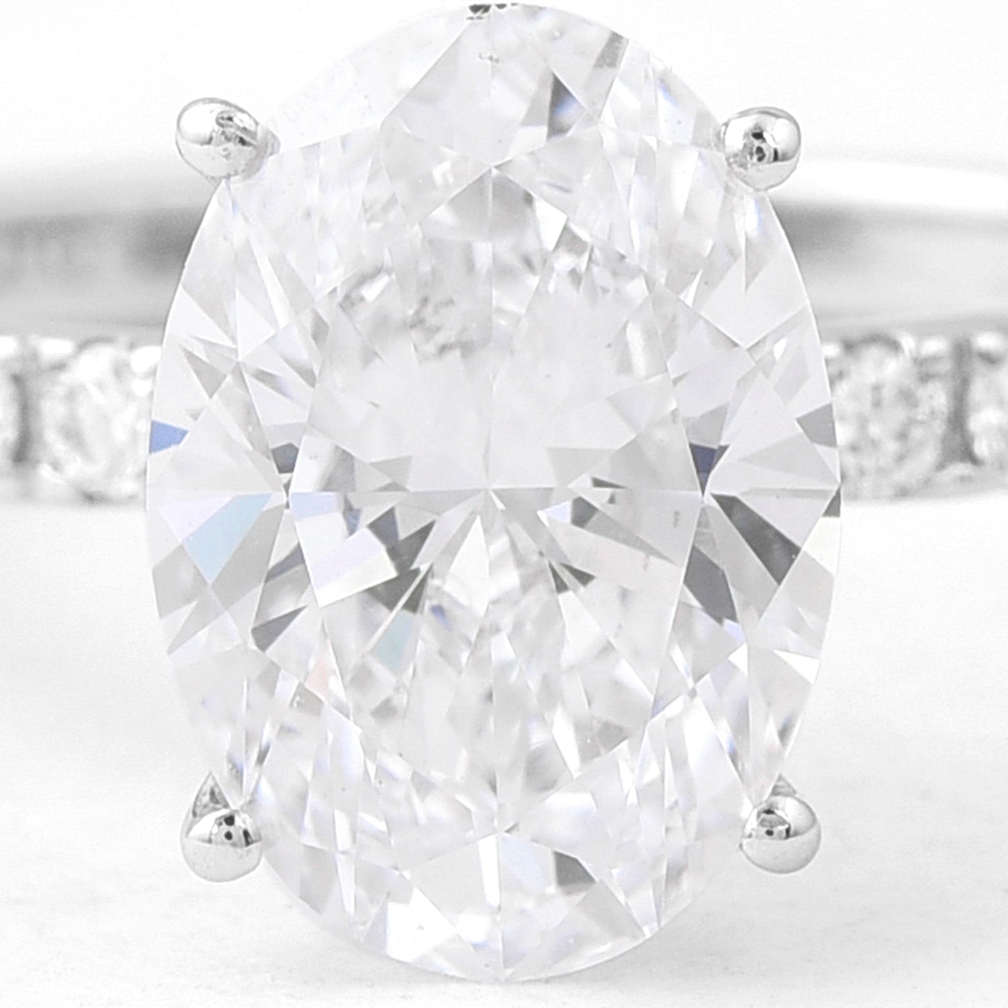 2.85 Carats Lab Grown Diamond 14K Gold Ring
