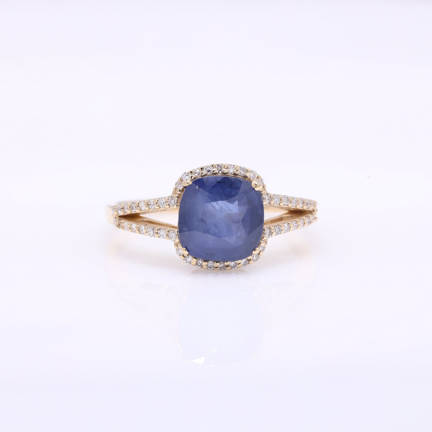 3.06 Ct Cushion Mixed Cut Natural Sapphire 14K Gold Ring