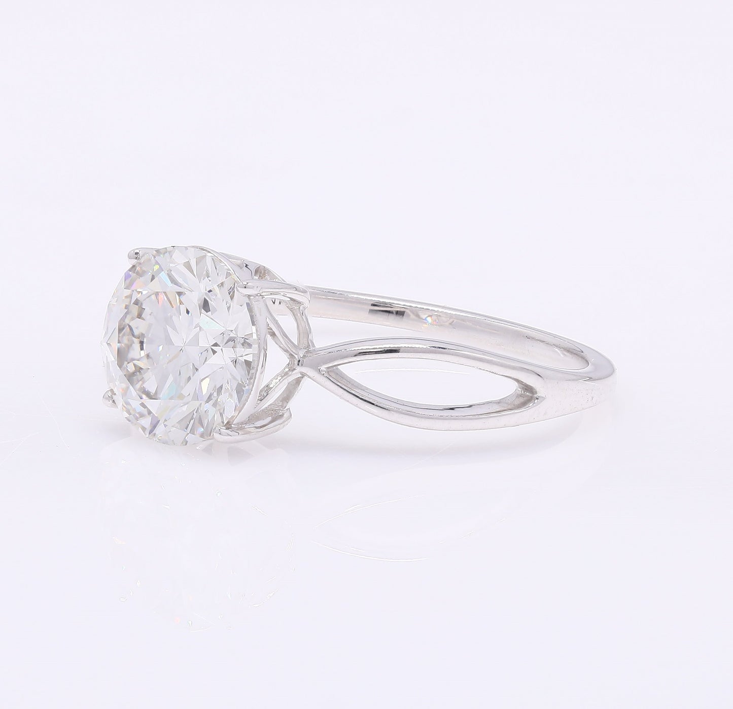 2.10 Carats Lab Grown Diamond 14K Gold Ring