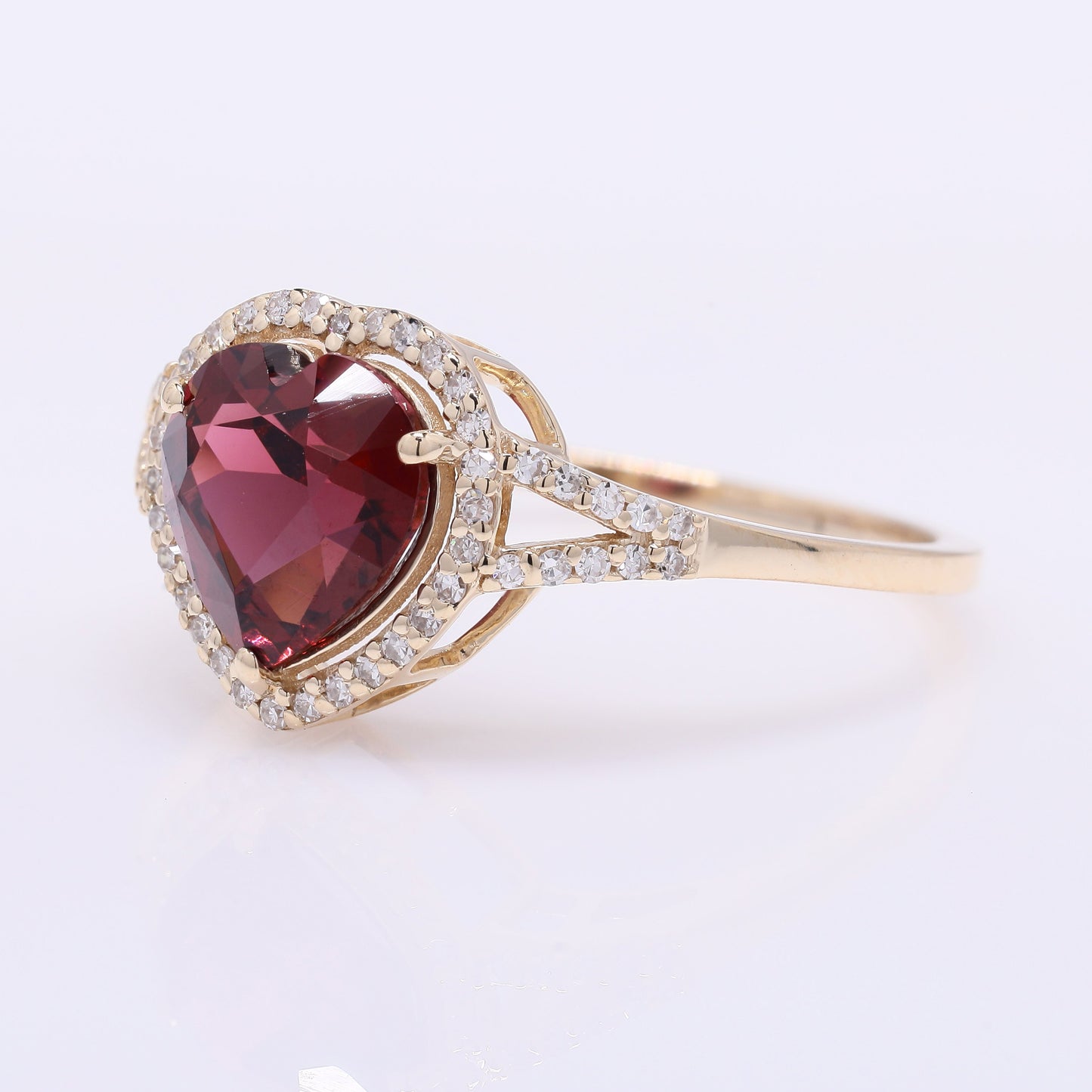 2.38 Ct Heart Mixed Cut Natural Garnet 14K Gold Ring