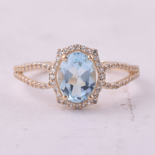 1.80 Ct Oval Blue Topaz 9K Gold Ring