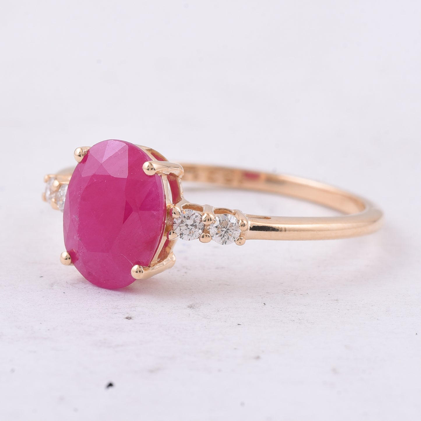 2.30 Ct Oval Natural Ruby 14K Gold Ring