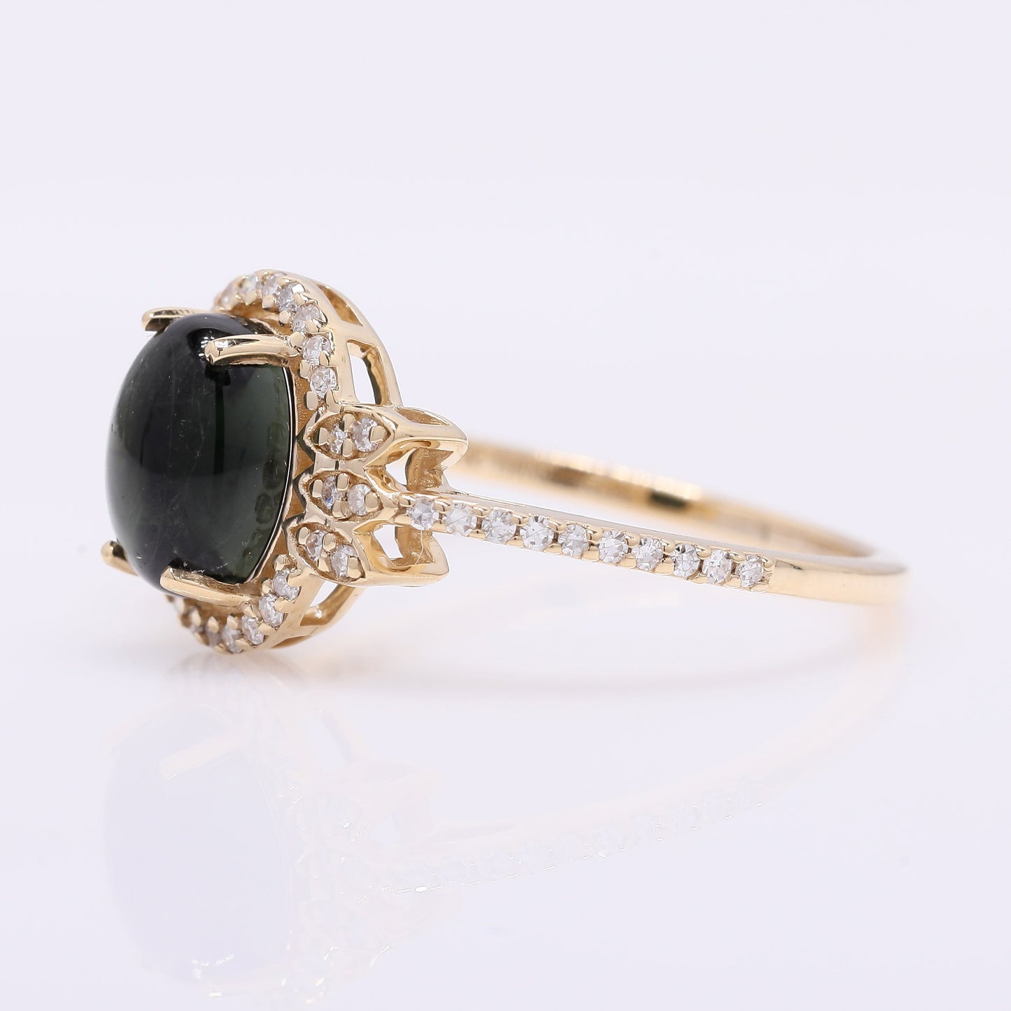 1.68 Ct Oval Cabochon Cut Natural Tourmaline 14K Gold Ring